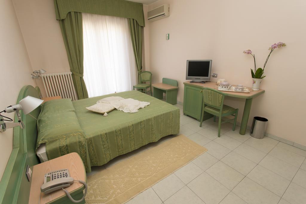 Hotel Grillo Νουόρο Δωμάτιο φωτογραφία