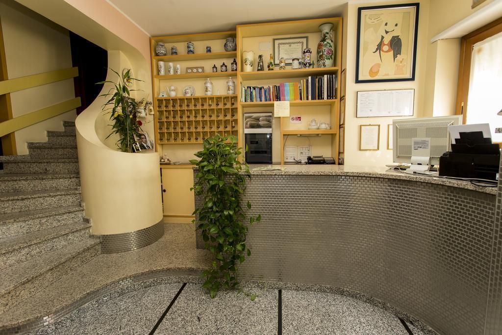 Hotel Grillo Νουόρο Εξωτερικό φωτογραφία